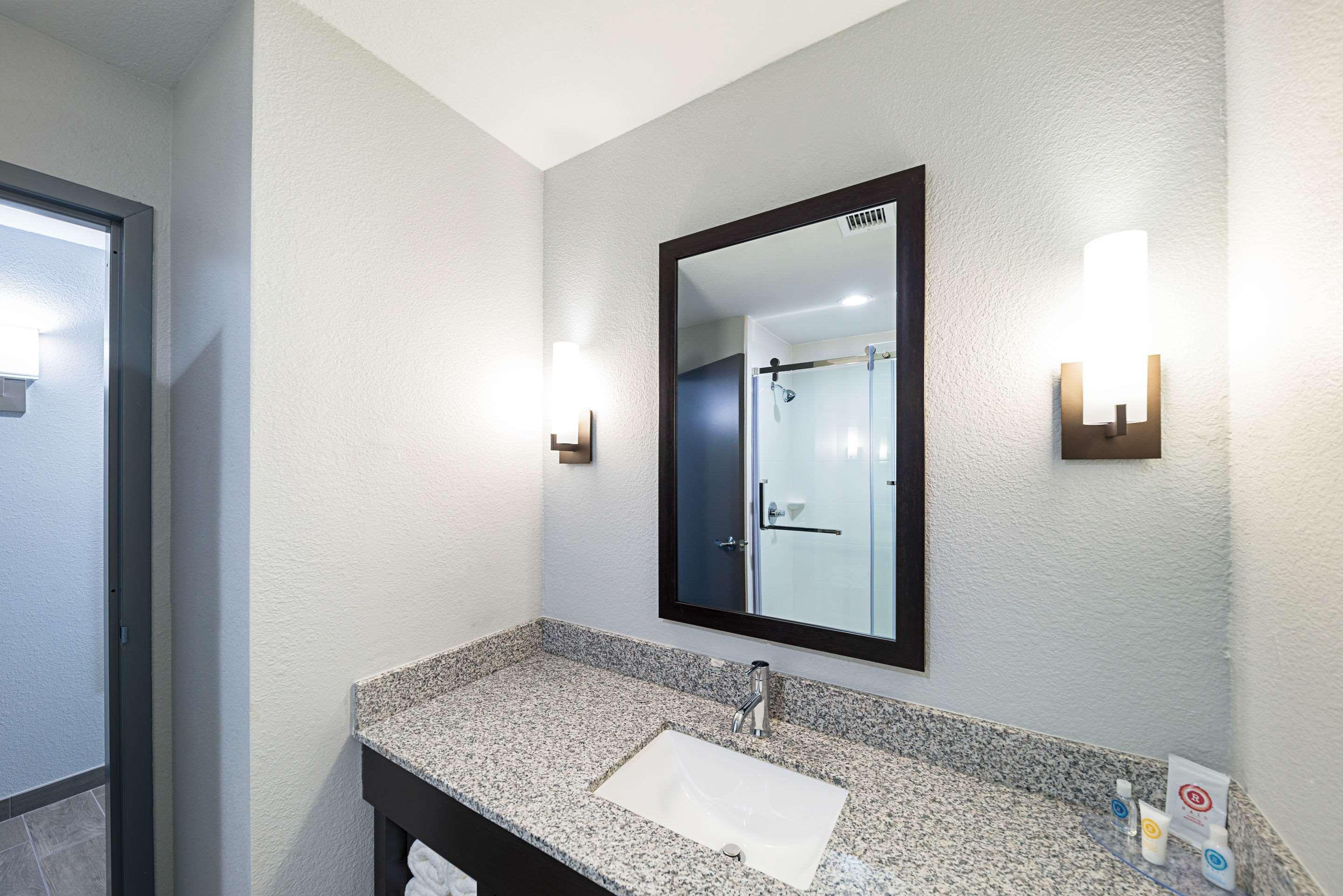 Comfort & Near Bricktown Hotel 3*