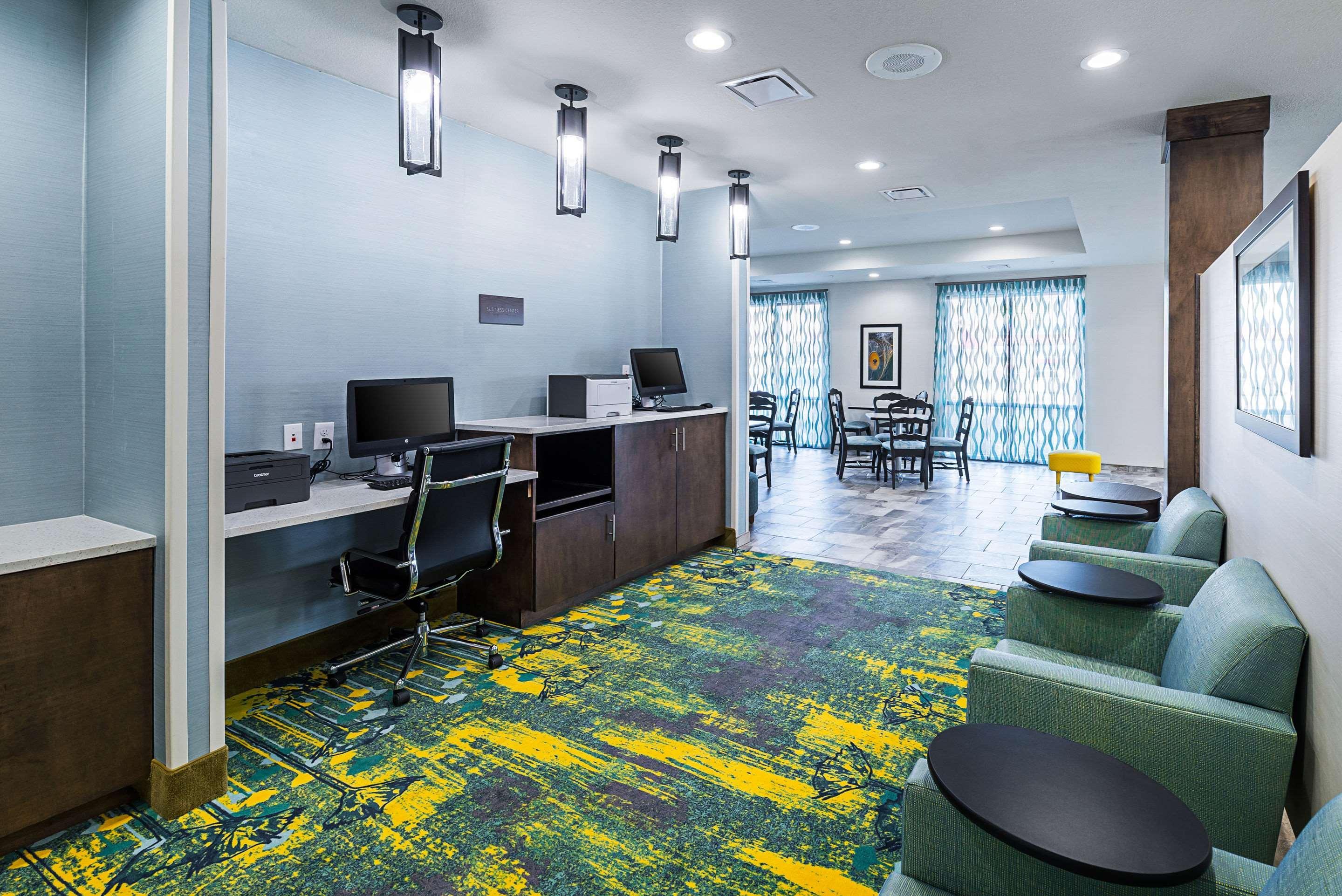 Hotel Comfort & Near Bricktown Oklahoma City